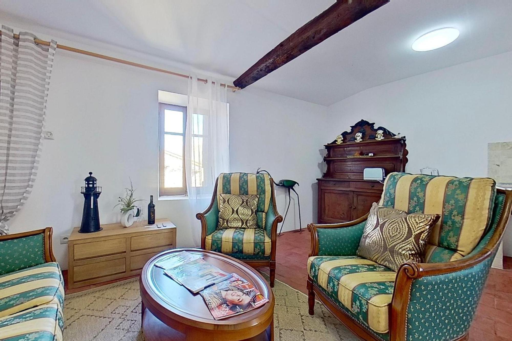 Luc-sur-Orbieu Les 2 Droles D'Oiseaux Bed & Breakfast エクステリア 写真