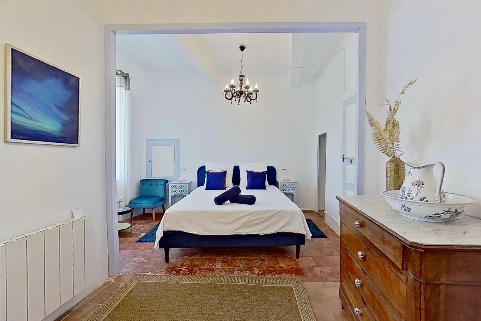 Luc-sur-Orbieu Les 2 Droles D'Oiseaux Bed & Breakfast エクステリア 写真