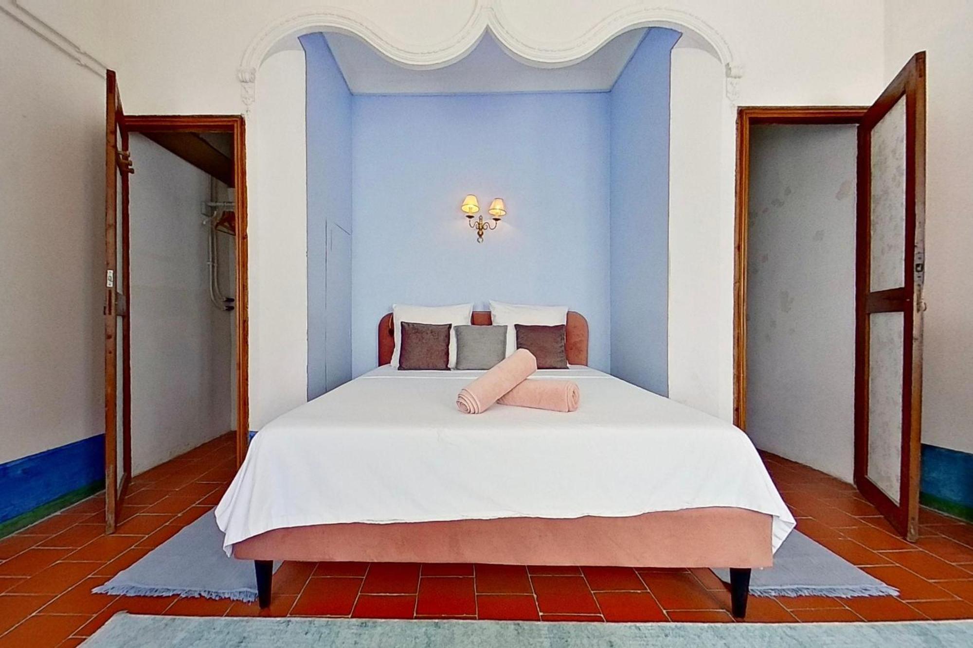 Luc-sur-Orbieu Les 2 Droles D'Oiseaux Bed & Breakfast エクステリア 写真