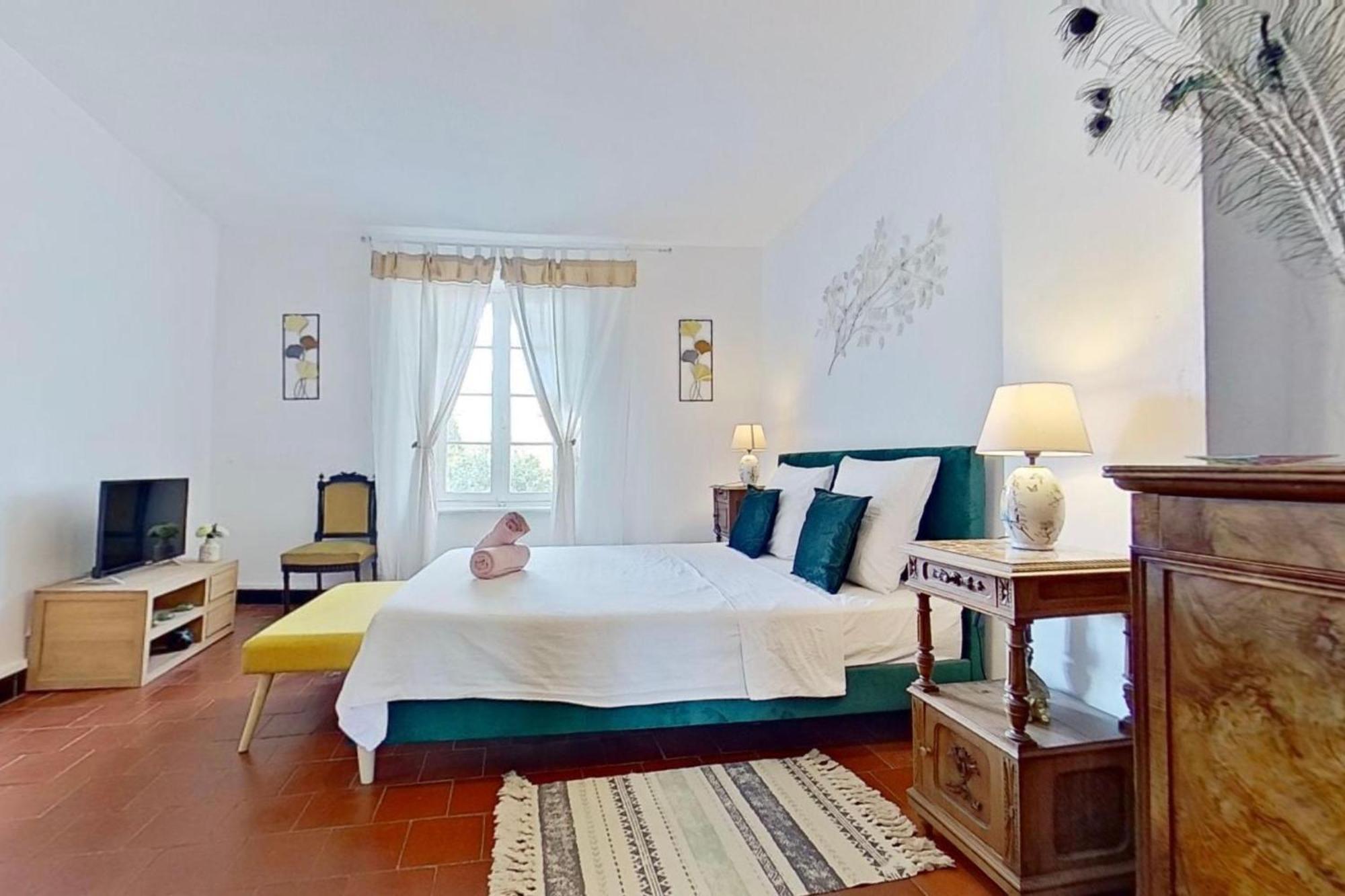 Luc-sur-Orbieu Les 2 Droles D'Oiseaux Bed & Breakfast エクステリア 写真