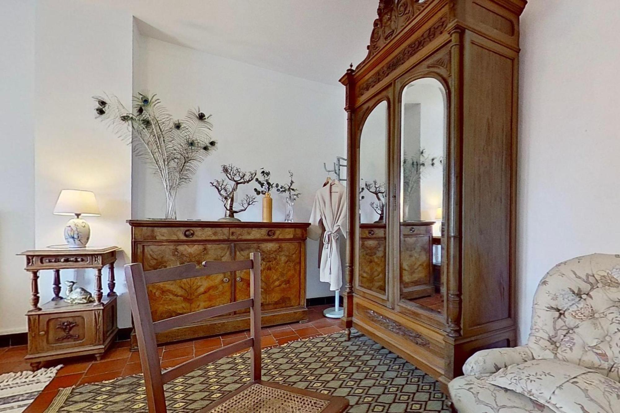 Luc-sur-Orbieu Les 2 Droles D'Oiseaux Bed & Breakfast エクステリア 写真